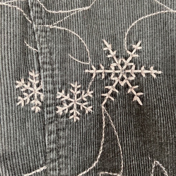 Woolrich Cotton Corduroy Full Zip Sleeveless Snowflake Front Pocket Vest - Picture 13 of 16